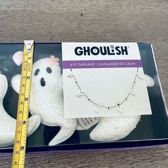 Halloween Ghost Ghoulish Plush Garland Decor - Picture 3 of 3